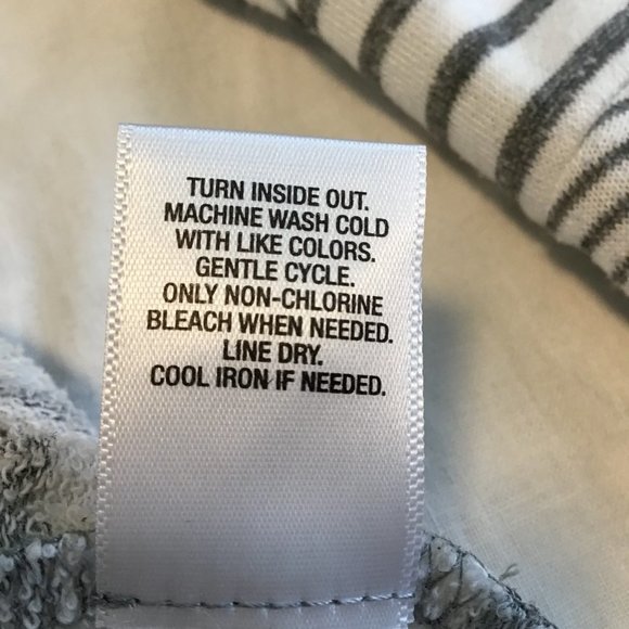 SUNDAY Striped Sweatshirt With Bell Sleeves - Picture 10 of 10